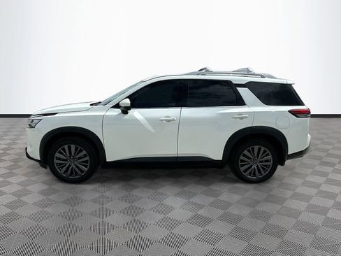Used 2022 Nissan Pathfinder SL w/ SL Premium Package FWD image 8