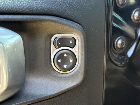 Used 2022 Jeep Gladiator Mojave w/ LED Lighting Group AWD/4WD image 22