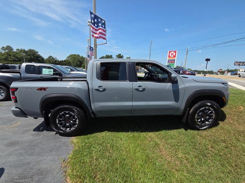 New 2026 Nissan Frontier PRO-4X w/ Pro Premium Package AWD/4WD image 11