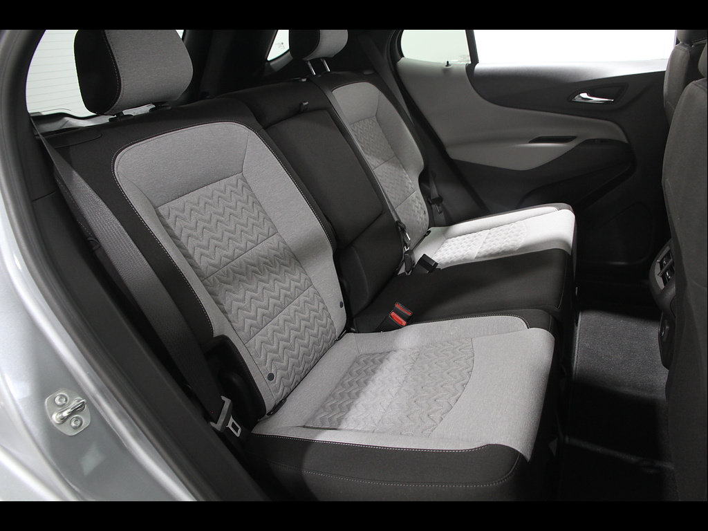 Certified 2024 Chevrolet Equinox LS w/ LS Convenience Package FWD image 17