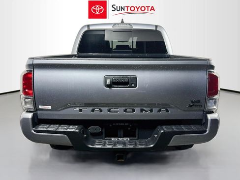 Used 2021 Toyota Tacoma TRD Sport RWD image 5