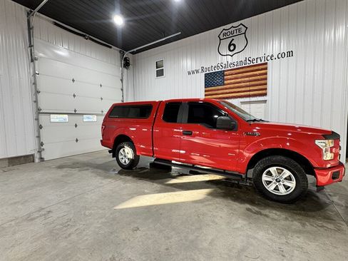 Used 2015 Ford F150 XL w/ Equipment Group 101A Mid AWD/4WD image 3