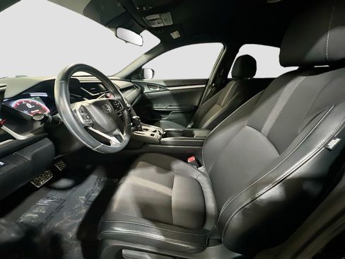 Used 2019 Honda Civic Sport image 14