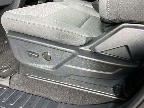 New 2026 Ford F250 XLT w/ Tremor Off-Road Package image 16