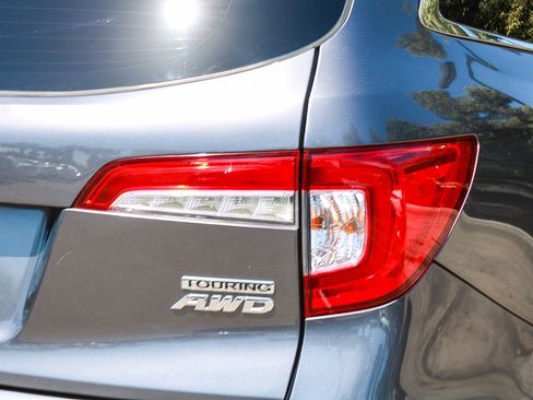 Used 2019 Honda Pilot Touring image 7