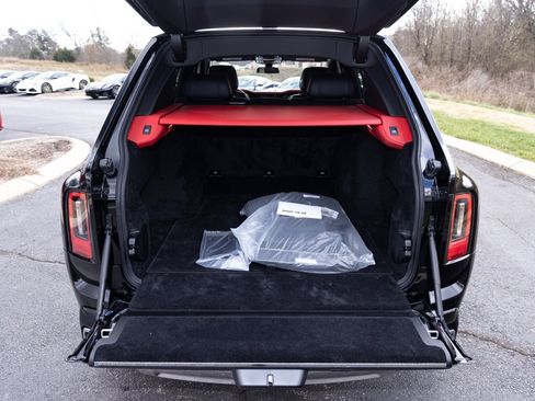 New 2025 Rolls-Royce Cullinan image 48