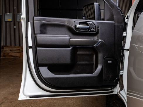 Used 2021 GMC Sierra 2500 AT4 w/ AT4 Preferred Package image 36