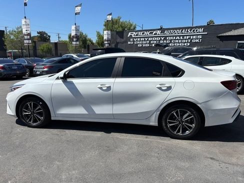 Used 2024 Kia Forte LXS w/ LXS Technology Package FWD image 10