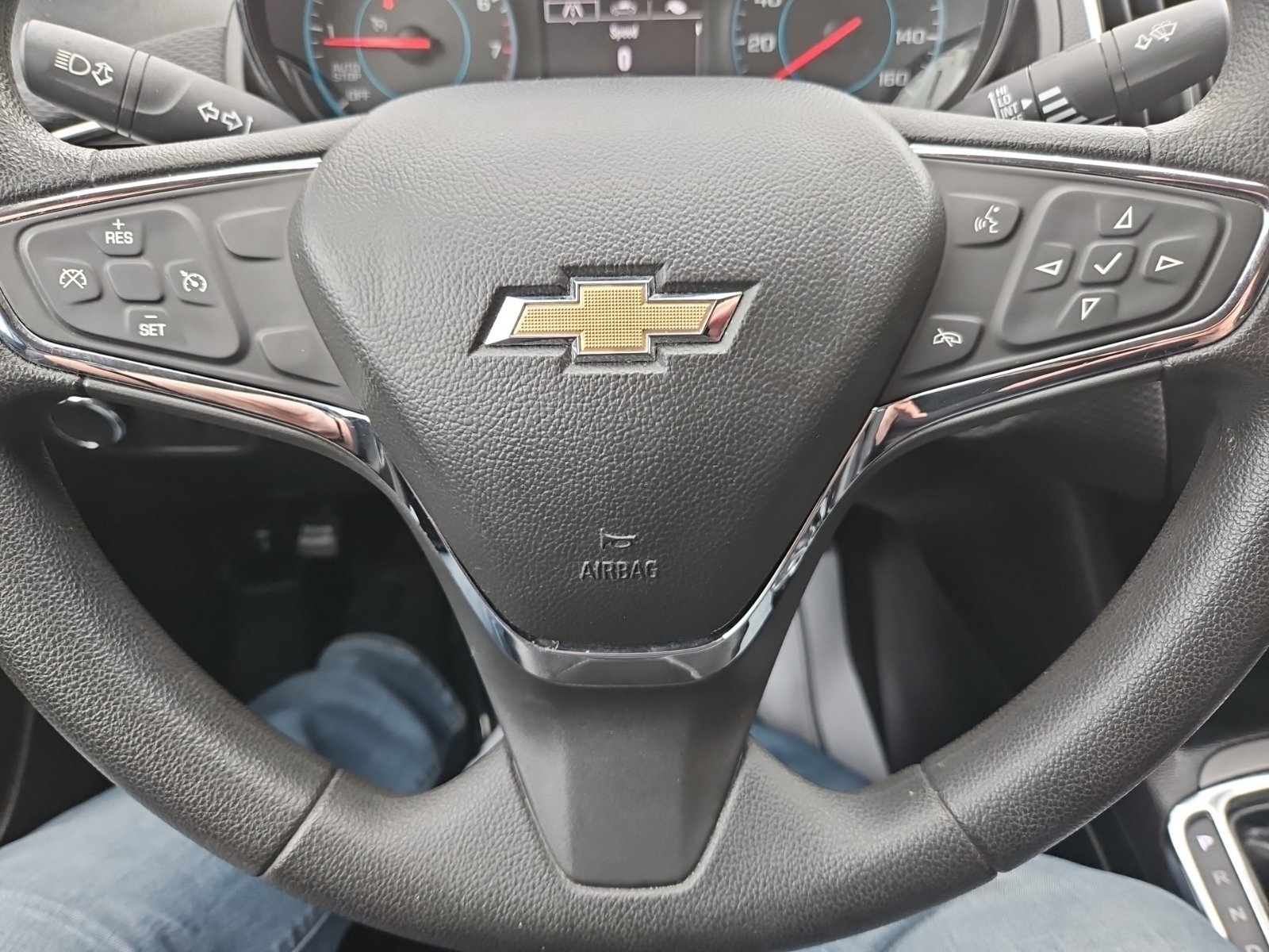Used 2017 Chevrolet Cruze LT w/ Convenience Package FWD image 25