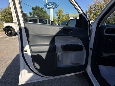 Used 2024 Ford Maverick XLT w/ XLT Luxury Package image 17