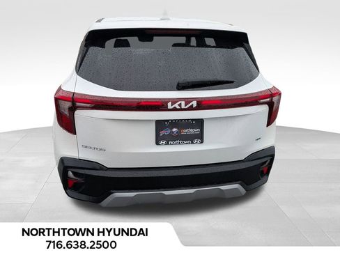Used 2024 Kia Seltos LX image 14