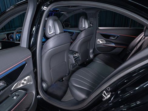 New 2026 Mercedes-Benz E 450 4MATIC Sedan image 29