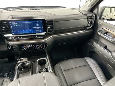 Used 2024 Chevrolet Silverado 1500 RST w/ Convenience Package II AWD/4WD image 28