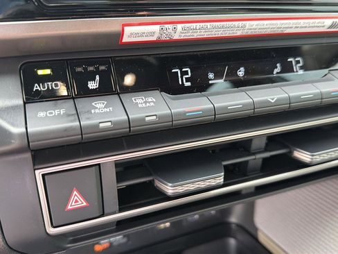 New 2026 Toyota Camry SE FWD image 27