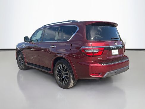 Used 2024 Nissan Armada Platinum w/ Captain's Chairs Package image 5