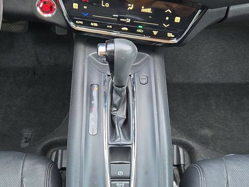 Used 2021 Honda HR-V EX-L image 19