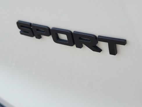 Used 2024 Honda CR-V Sport image 7