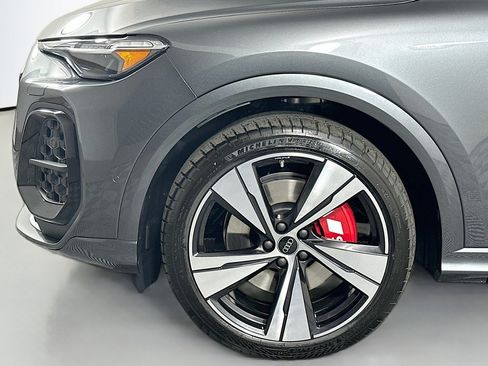 New 2026 Audi SQ5 Premium Plus AWD/4WD image 11
