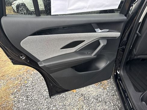 New 2026 Volkswagen Tiguan S image 21