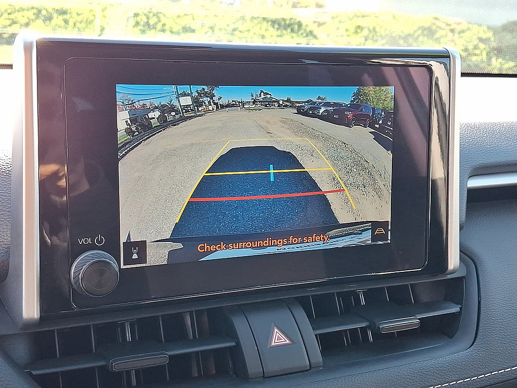 Used 2025 Toyota RAV4 LE AWD/4WD image 56