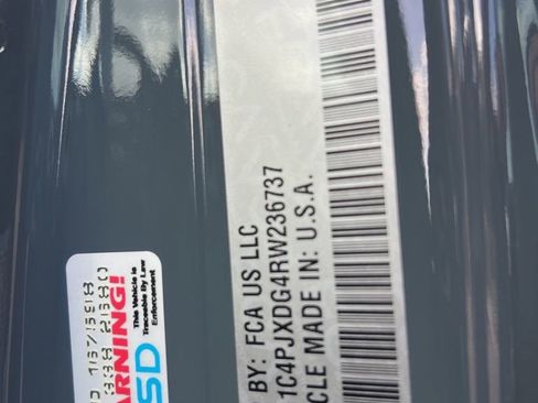 Certified 2024 Jeep Wrangler Willys image 38