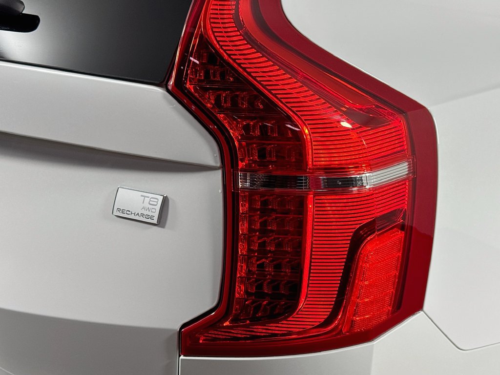 Used 2022 Volvo XC90 T8 Inscription AWD/4WD image 34
