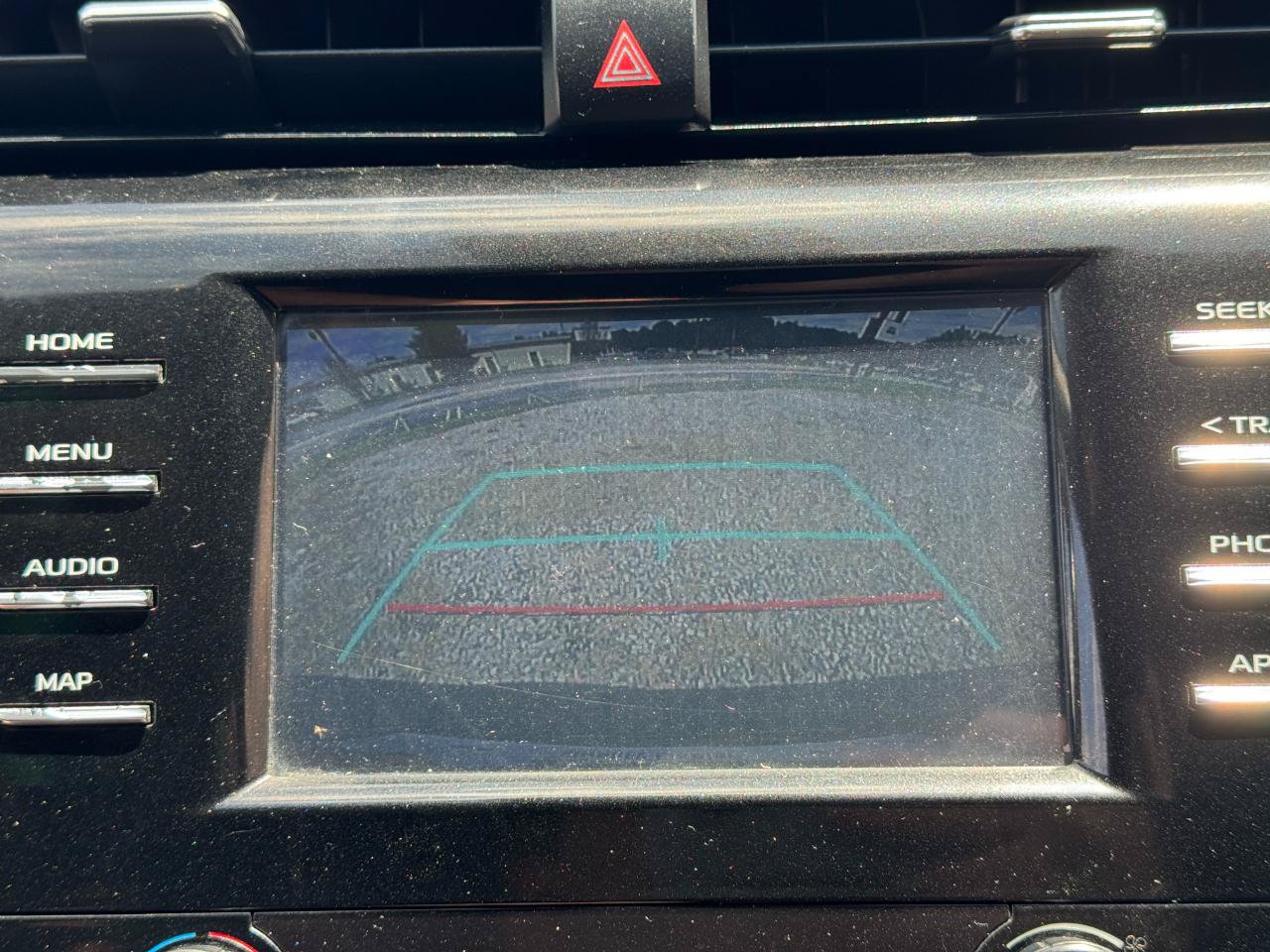 Used 2019 Toyota Camry SE w/ Carpet Mat Package FWD image 28