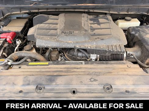 Used 2021 Nissan Titan PRO-4X w/ Pro-4x Utility Package AWD/4WD image 18