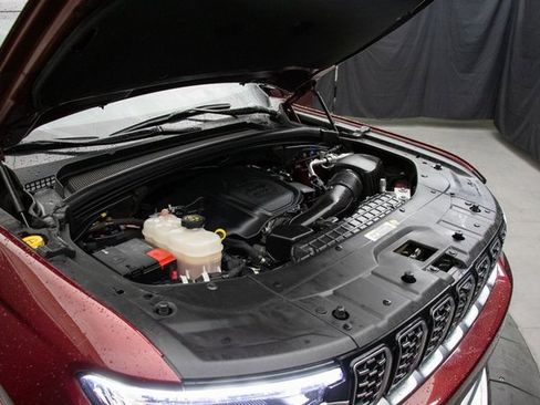 Used 2022 Jeep Grand Cherokee Summit image 36