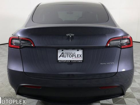 Used 2023 Tesla Model Y Long Range image 6