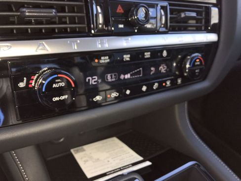 New 2026 Nissan Pathfinder SL image 18