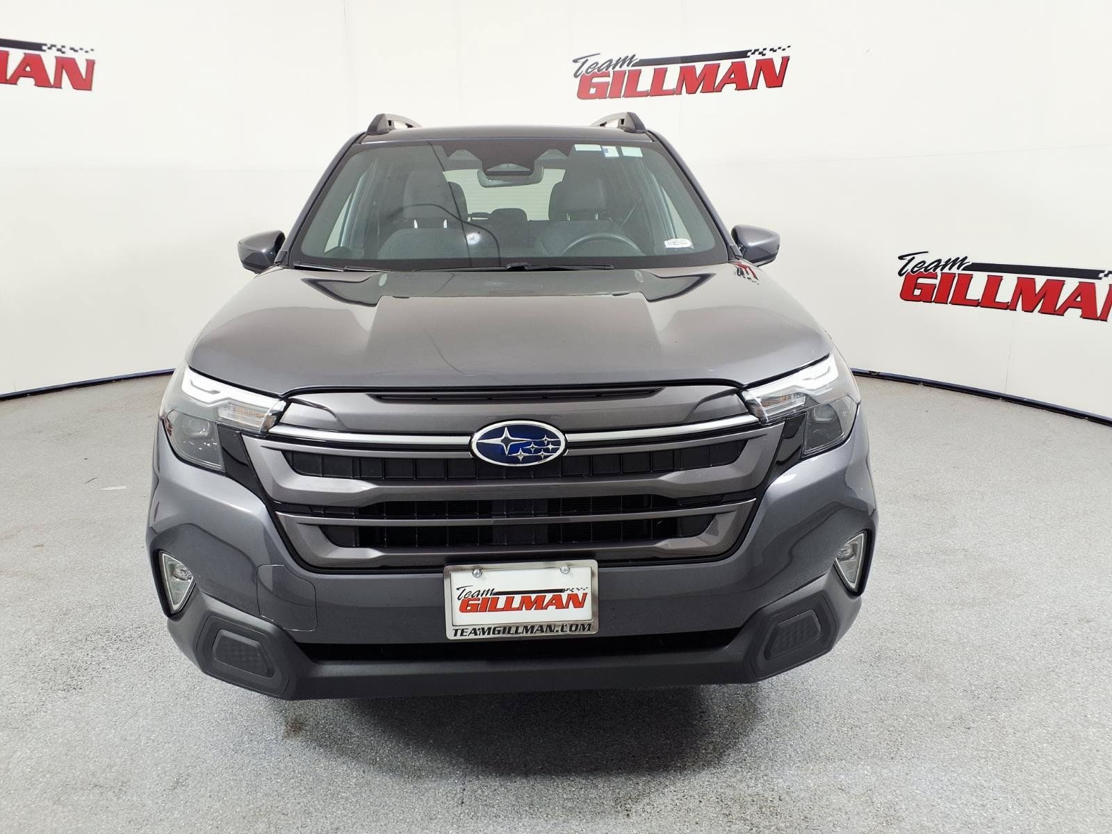 Used 2026 Subaru Forester Premium AWD/4WD image 2