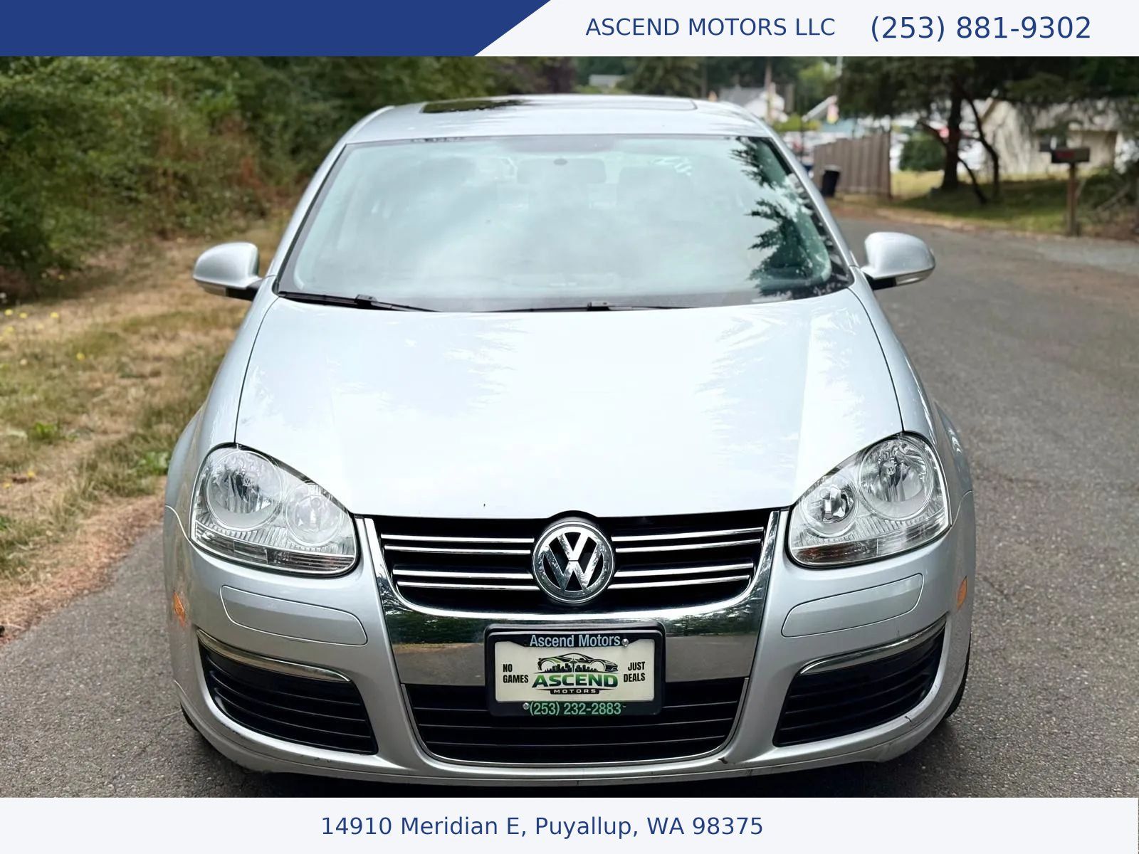 Used 2010 Volkswagen Jetta TDI FWD image 8