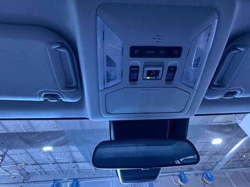 Used 2024 Toyota RAV4 XLE image 31