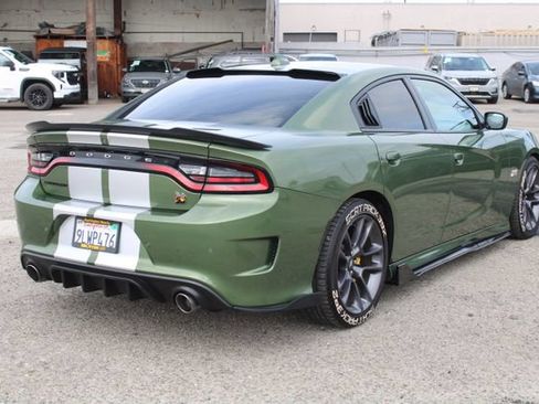 Used 2023 Dodge Charger Scat Pack w/ Plus Group RWD image 4