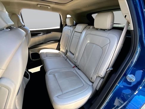 Used 2020 Lincoln Nautilus Reserve w/ Equipment Group 201A FWD image 20