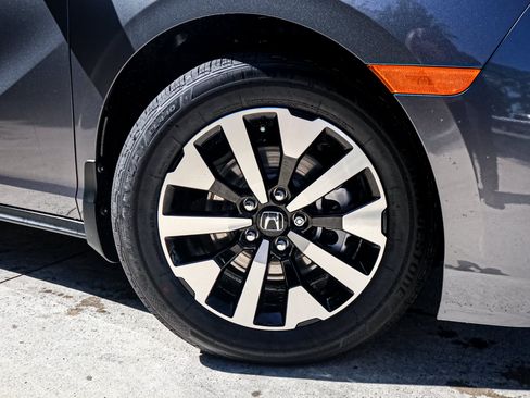 New 2026 Honda Odyssey EX-L image 13
