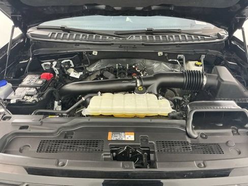 Used 2025 Ford Expedition Tremor AWD/4WD image 36
