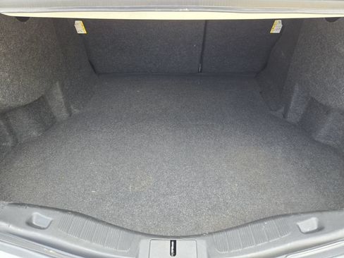 Used 2017 Ford Fusion S FWD image 31