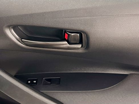 Used 2023 Toyota Corolla LE FWD image 30