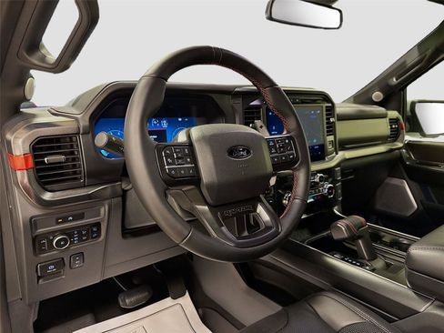 Used 2025 Ford F150 Raptor AWD/4WD image 9