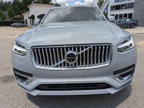 Used 2024 Volvo XC90 T8 Ultimate AWD/4WD image 3