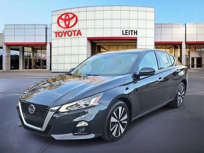 Used 2019 Nissan Altima 2.5 SV