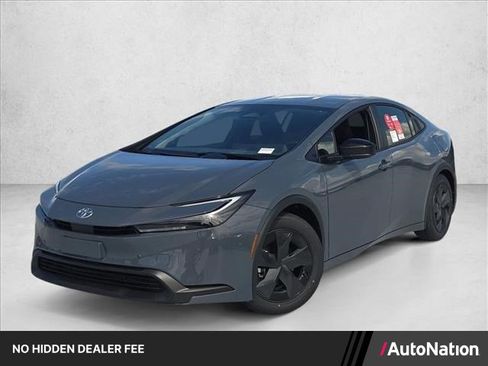 New 2027 Toyota Prius LE FWD image 1