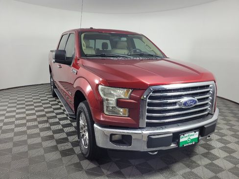Used 2015 Ford F150 XLT w/ Equipment Group 302A Luxury AWD/4WD image 13