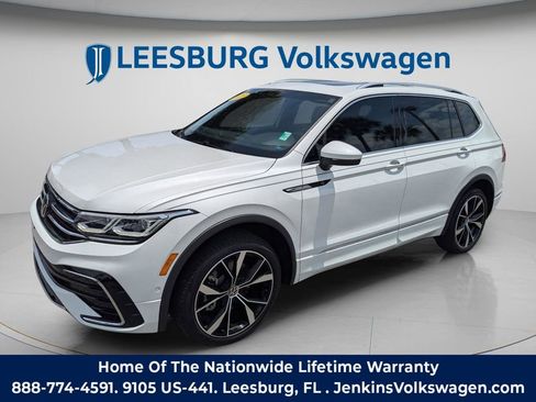 Used 2023 Volkswagen Tiguan SEL R-Line AWD/4WD image 14