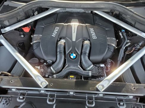 Used 2019 BMW X7 xDrive50i w/ Luxury Seating Package image 10