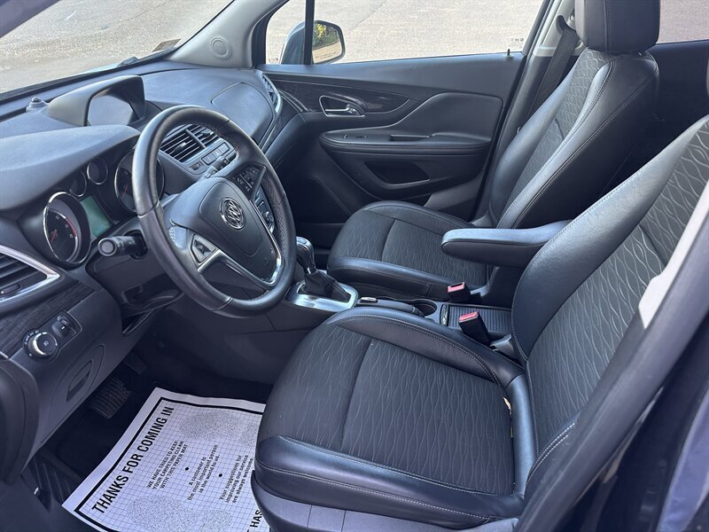 Used 2015 Buick Encore Convenience FWD image 5