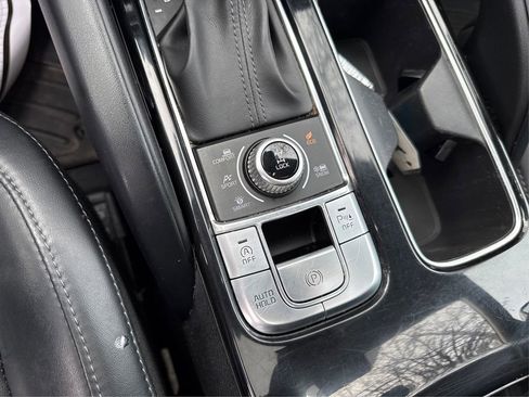 Used 2020 Kia Telluride S AWD/4WD image 32
