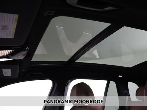 Used 2023 BMW X5 xDrive40i w/ Premium Package AWD/4WD image 3